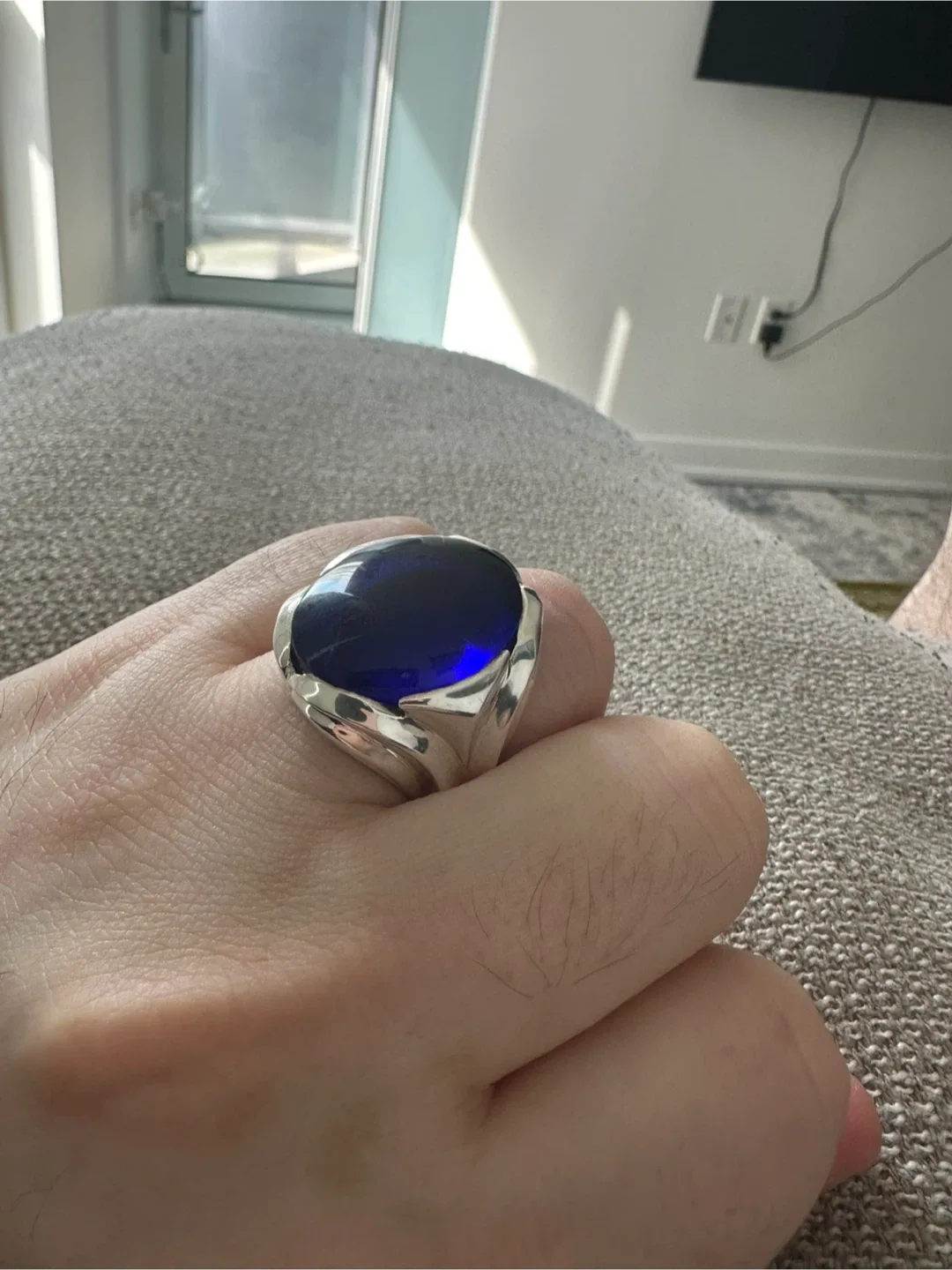 For Sale: Exquisite Silver Ring with Rare Yemeni Blue Stone thumbnail