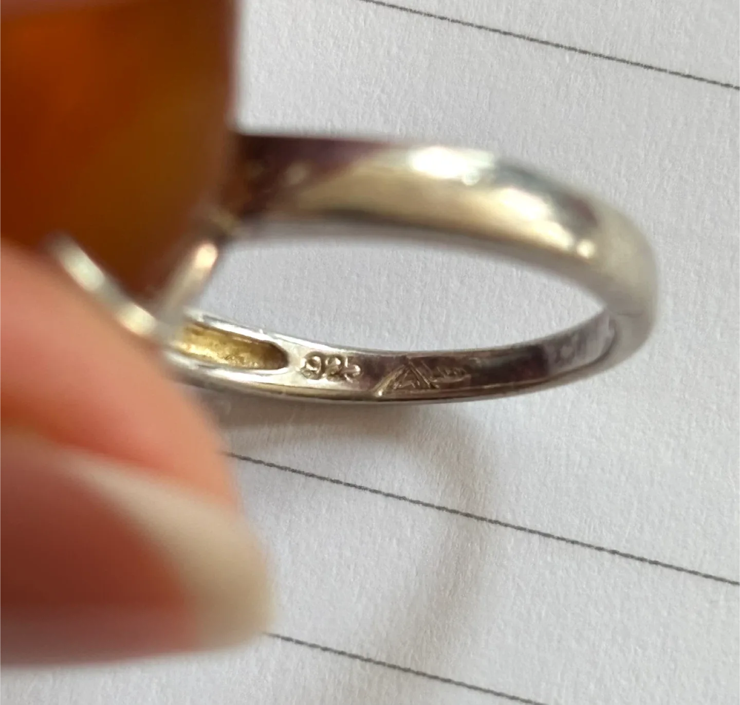 925 Sterling Silver carnelian Ring, US size6, fits 7 too.🥰 image indicator(3)