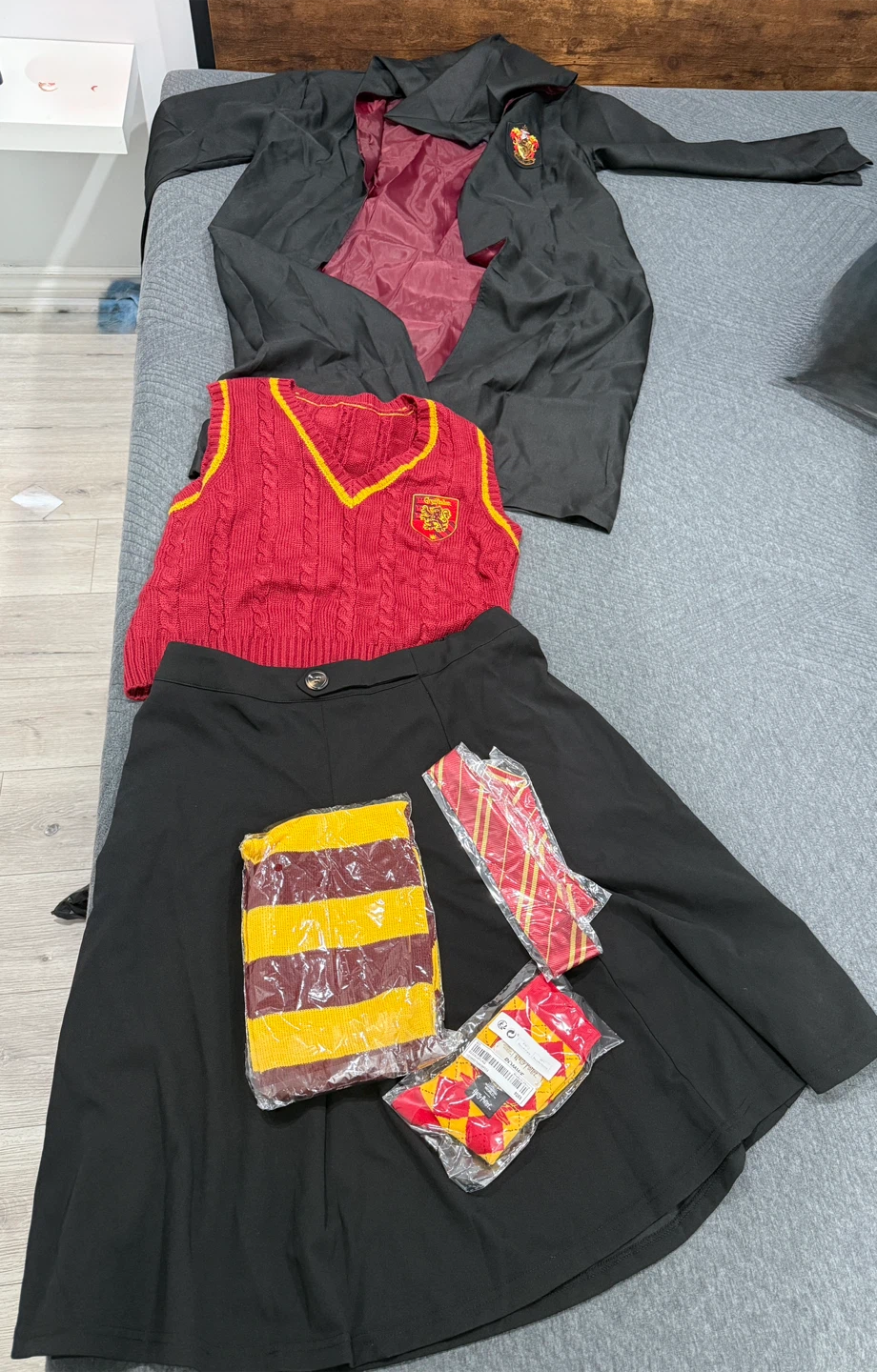 Harry Potter Gryffindor Costume Set