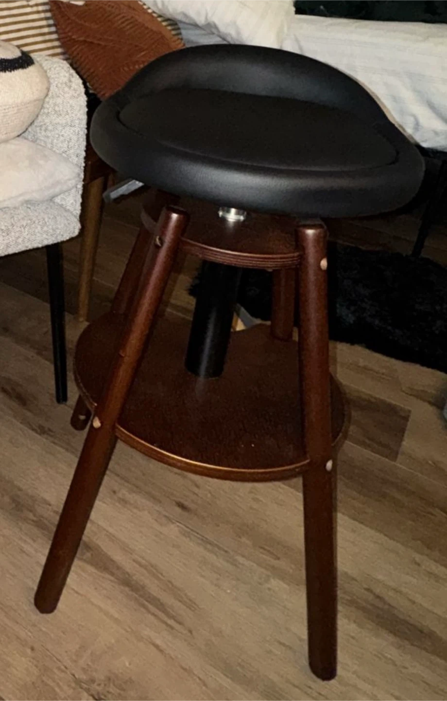 Adjustable Guitar Chair - photo 4