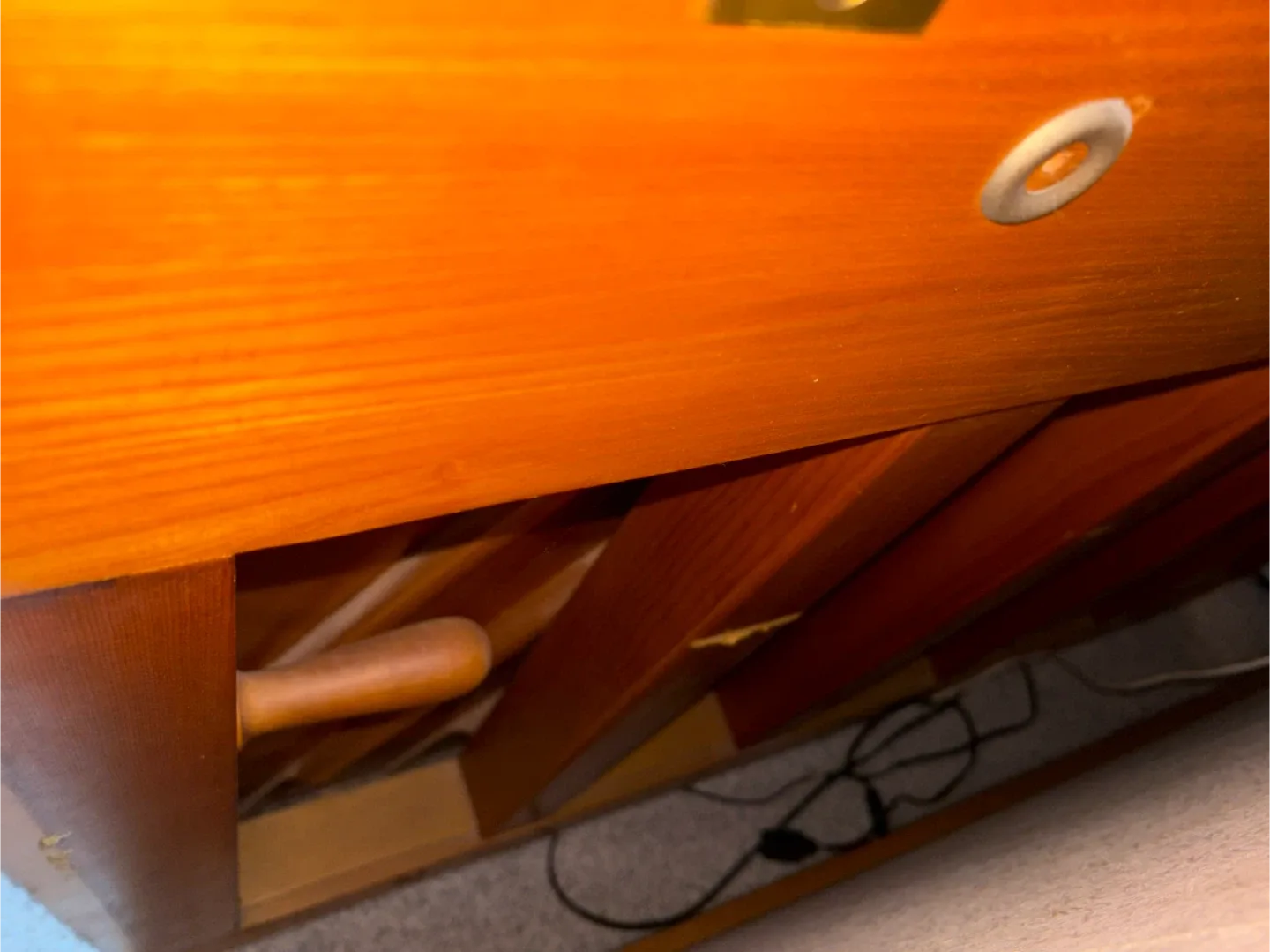 Upright Piano MAKE ME A RESONABLE OFFER image indicator(4)