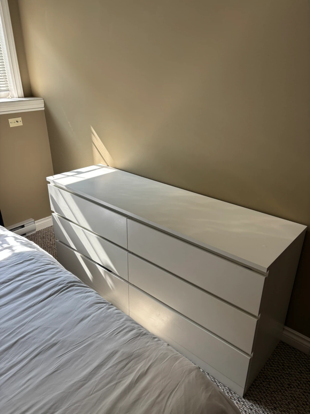 White IKEA MALM 6 drawer dresser and matching nightstand