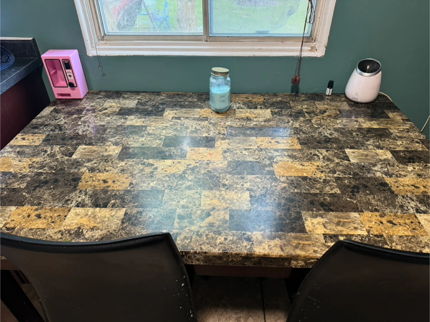 Dining Table with Faux Marble Top - photo 3