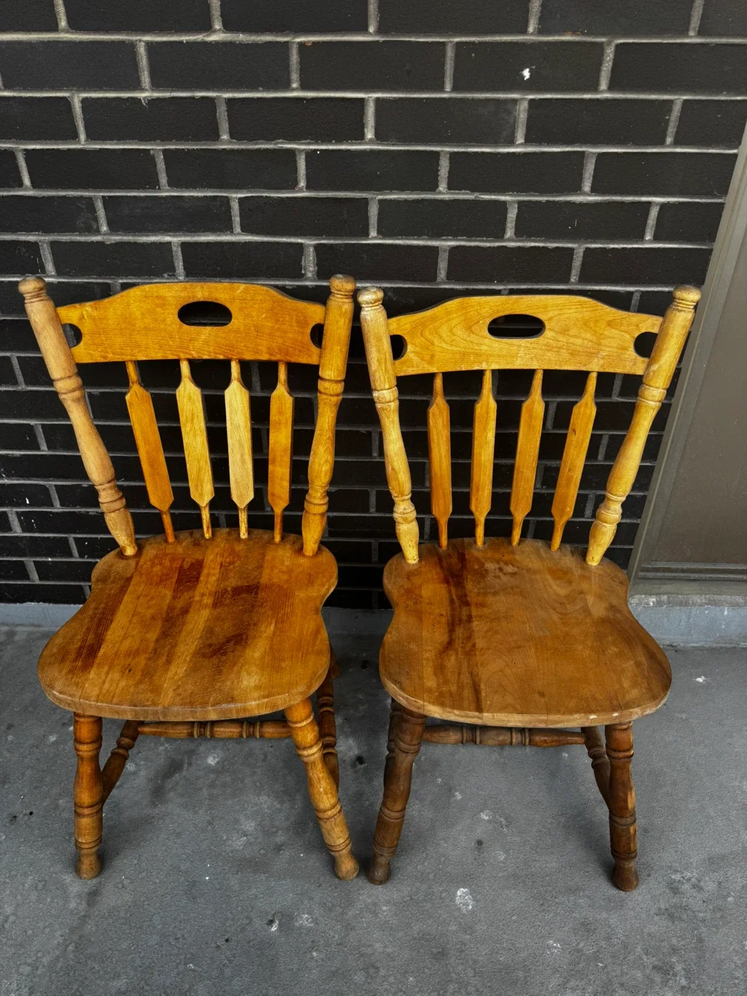 Wooden Dining/garden Chairs - Set of 2 image indicator(2)