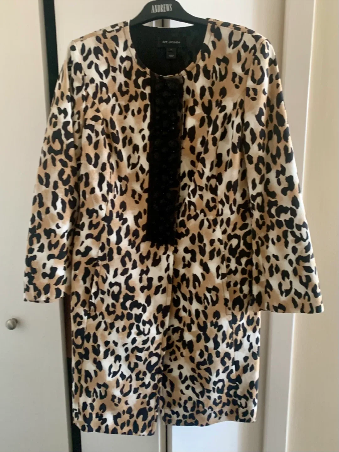 Stunning St. John coat. Like new!  Sz 8 thumbnail