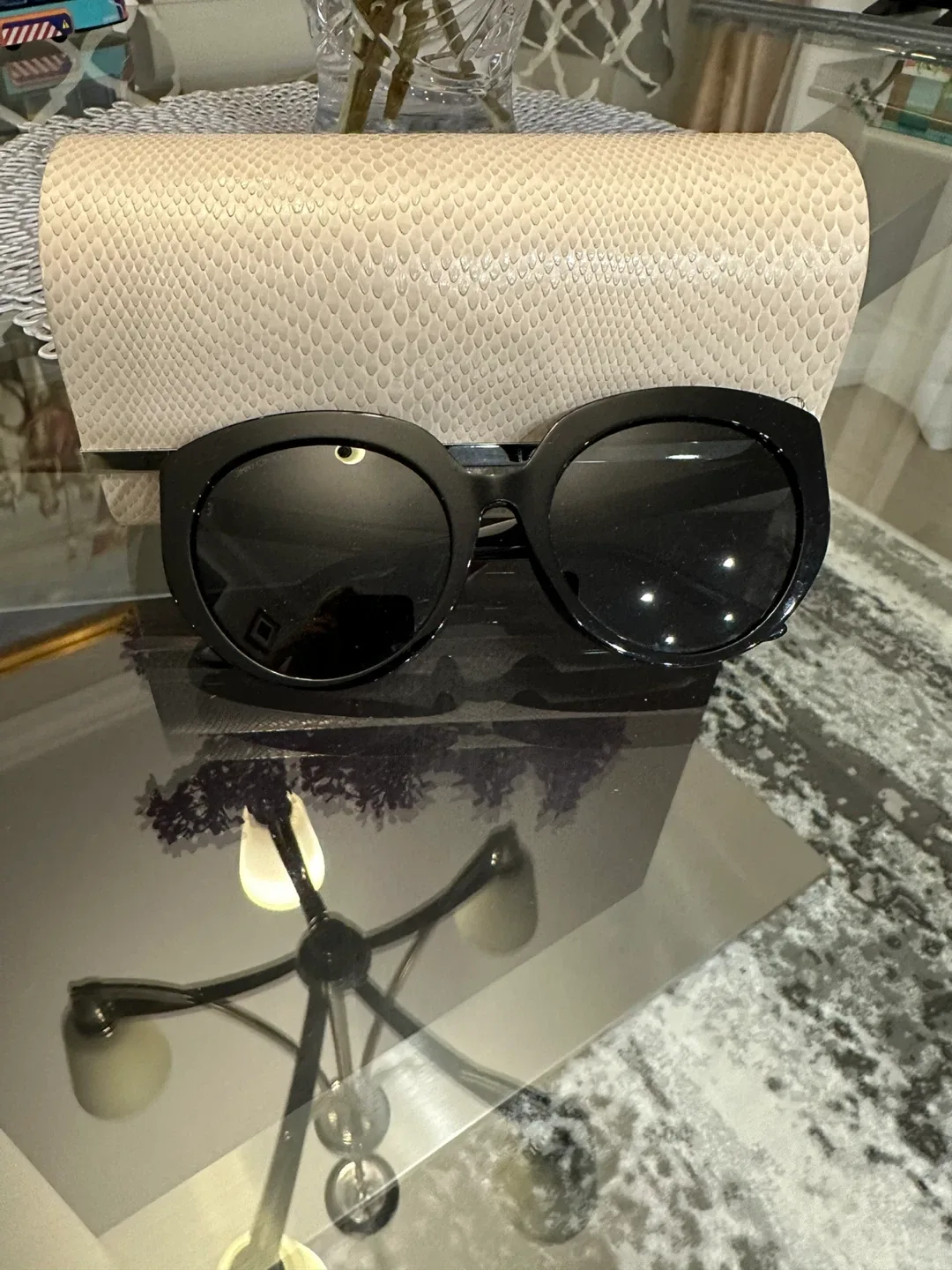 Jimmy Choo ETTY/F/S Black Sunglasses with gems image indicator(2)