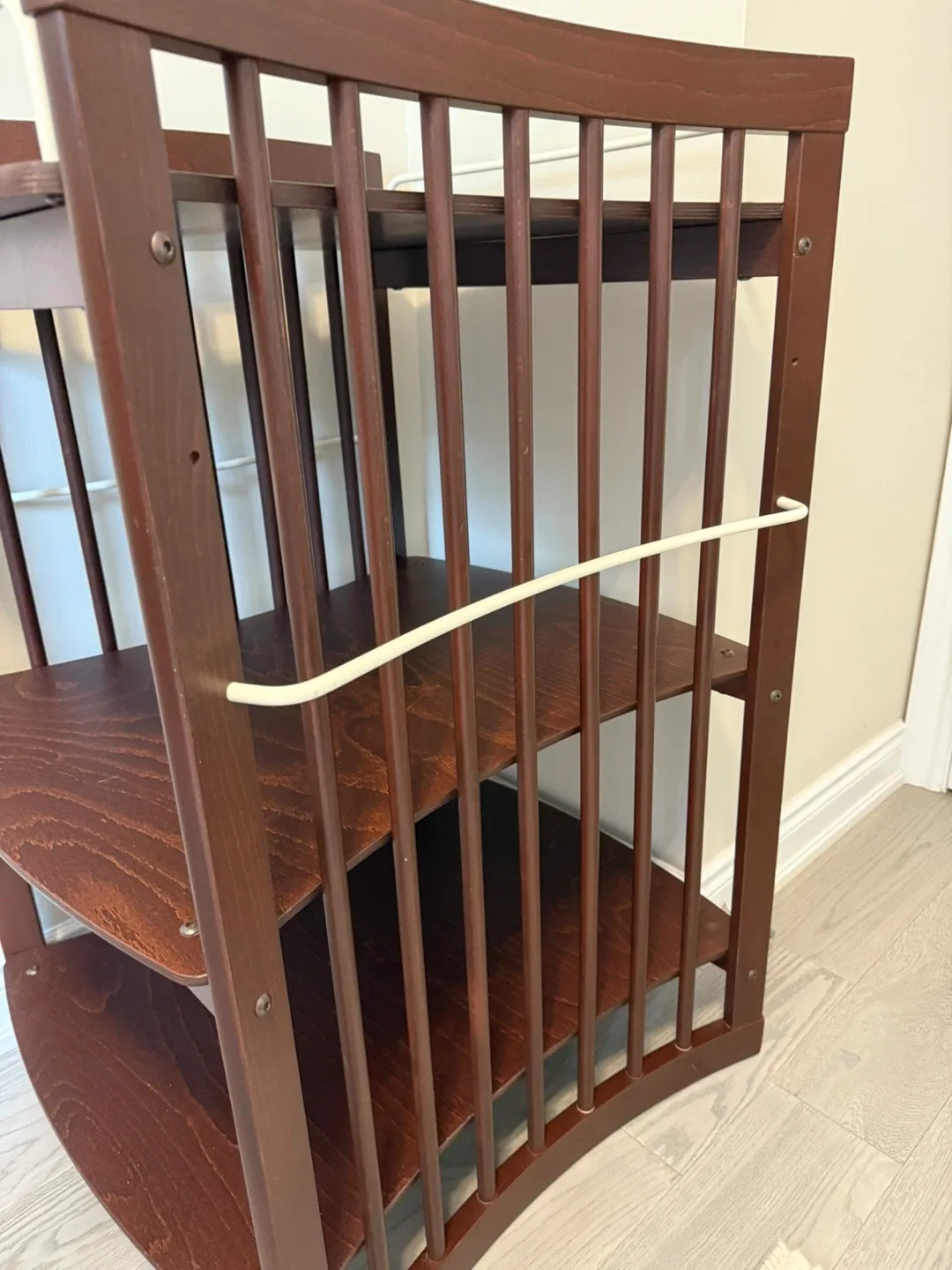 Stokke Changing Table with Pad image indicator(8)