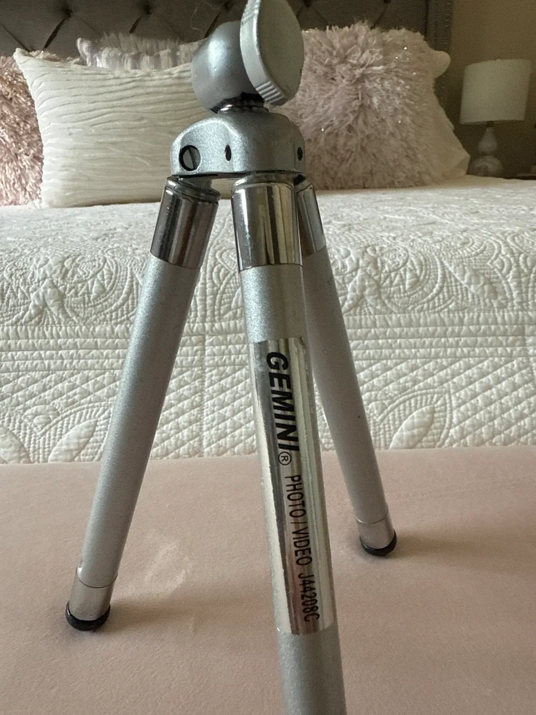 Gemini Photo/Video Tripod J44208C thumbnail