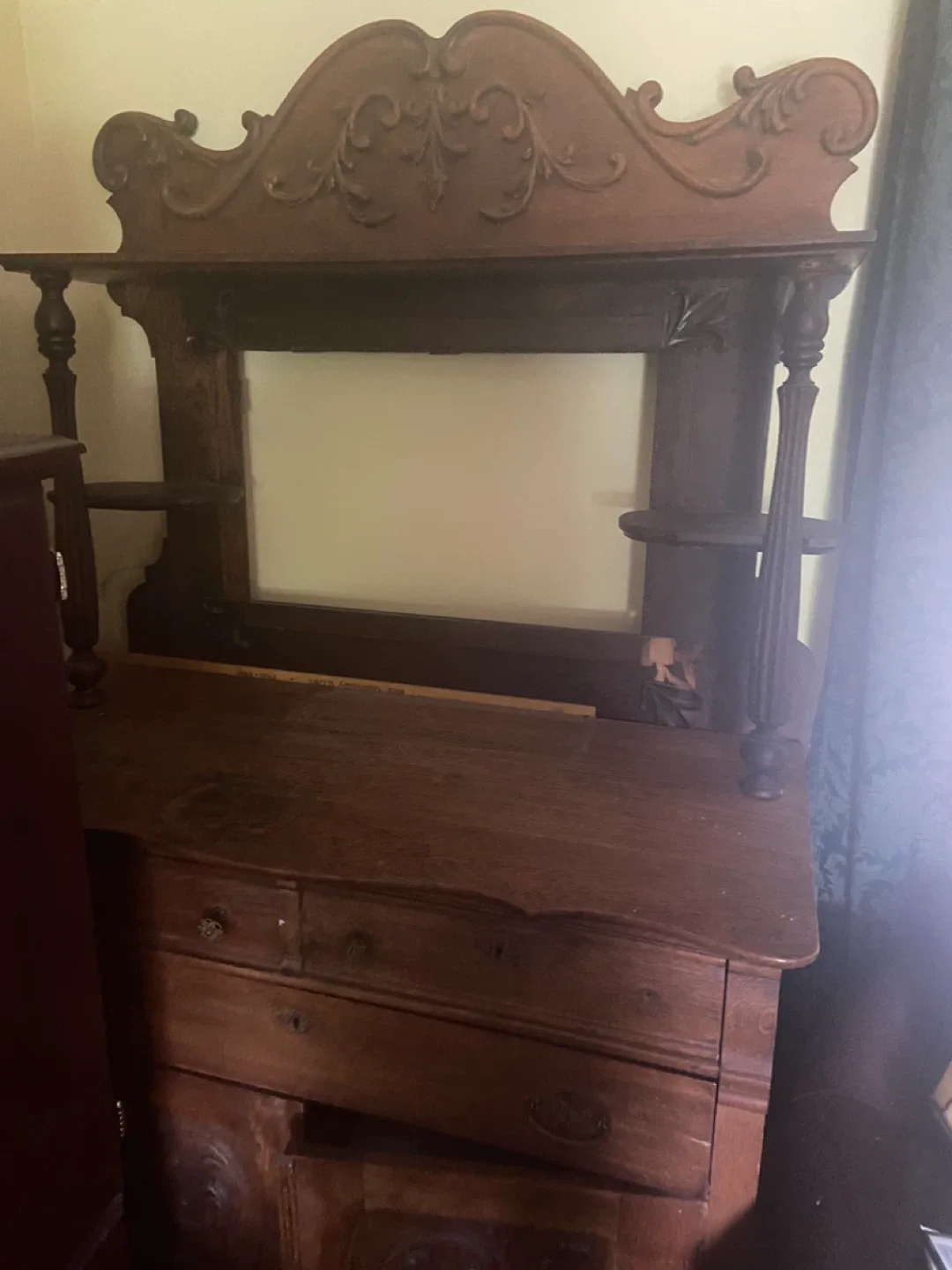 Antiques and furniture image indicator(6)