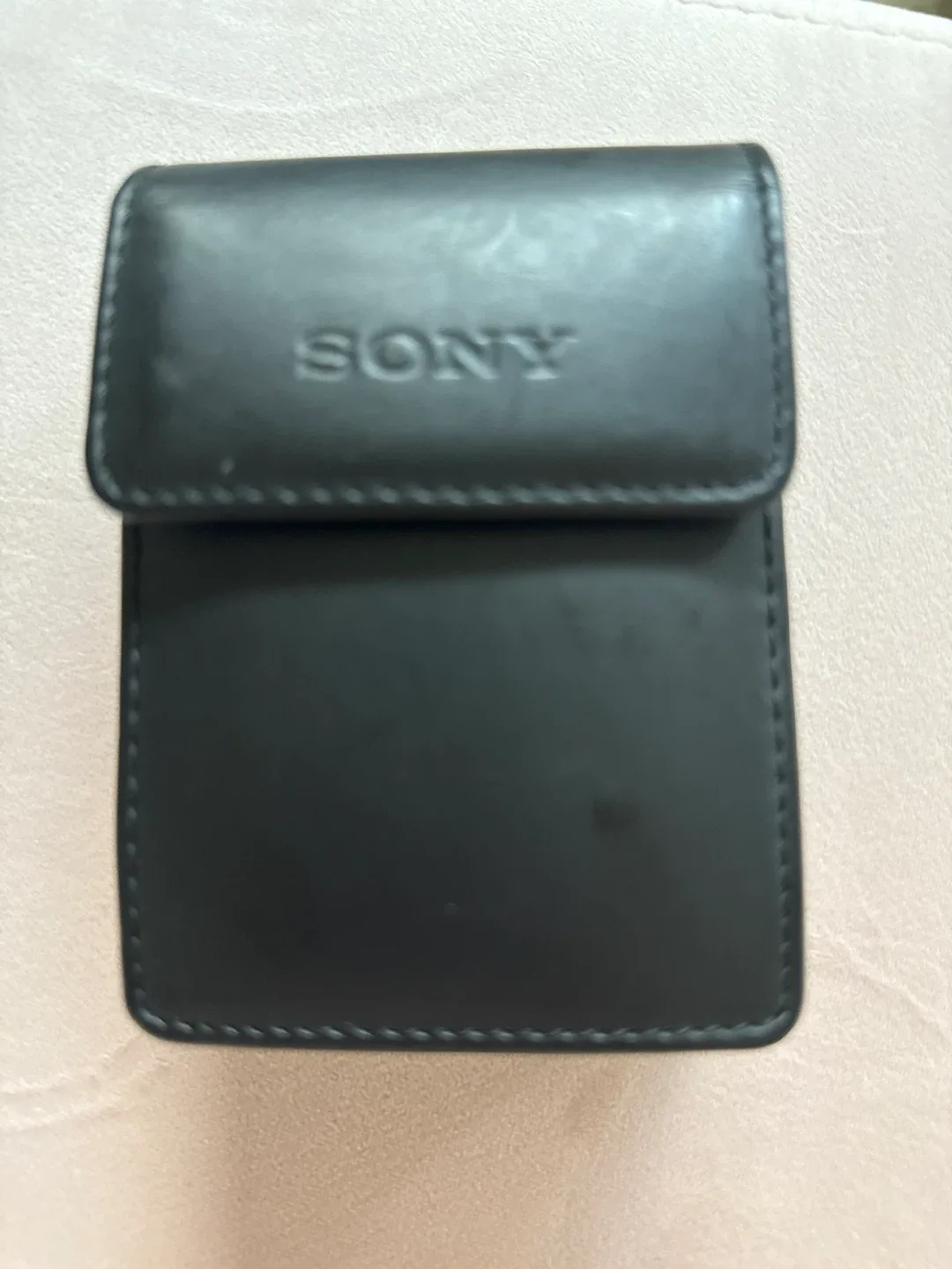 Sony Black Leather Camera Case thumbnail