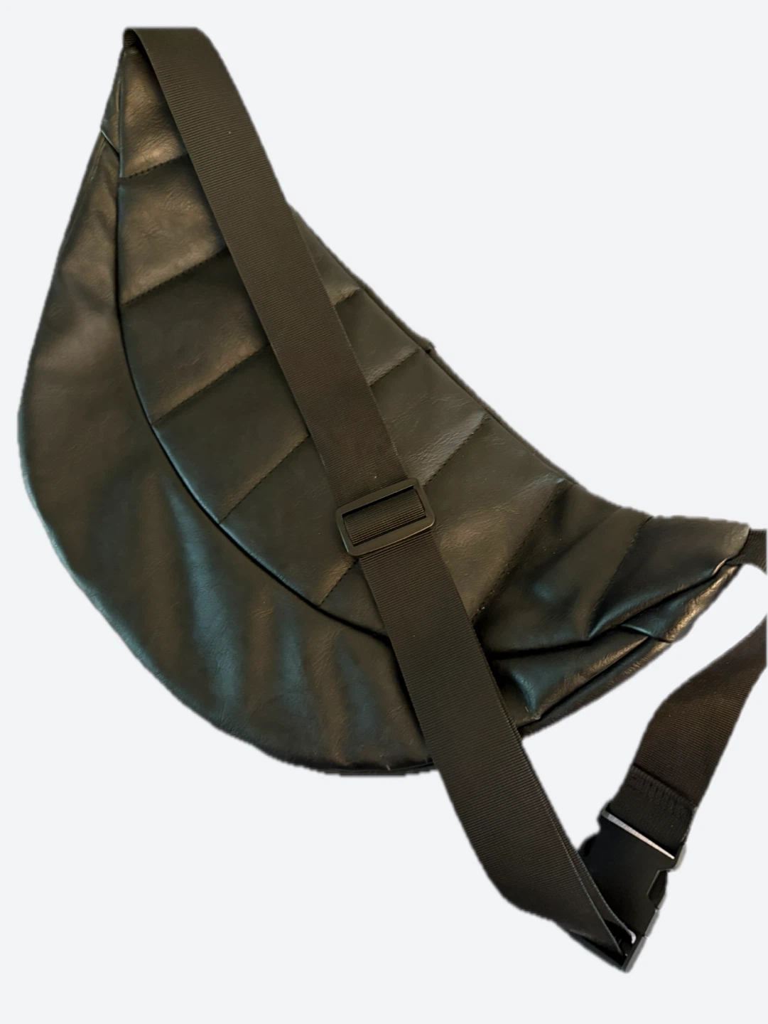 Urban Outfitters Black Faux Leather Belt Bag - photo 3