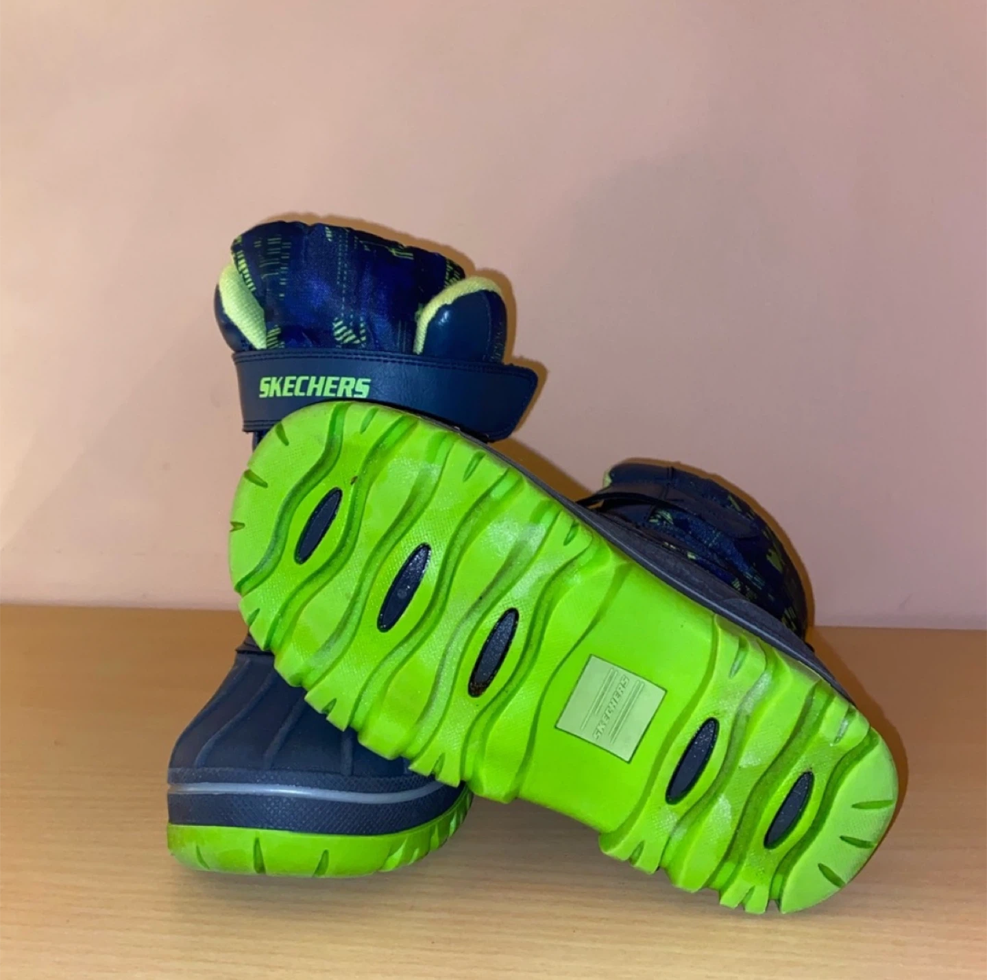 Skechers Toddler Snow Boots - Size 12 - photo 4