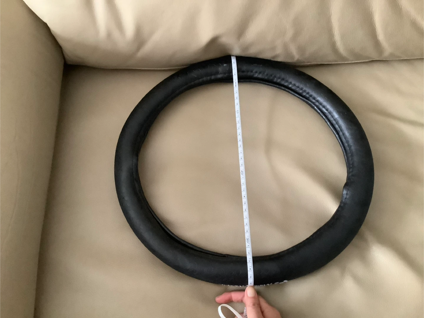 Disney Black Steering Wheel Cover - 38cm - photo 3