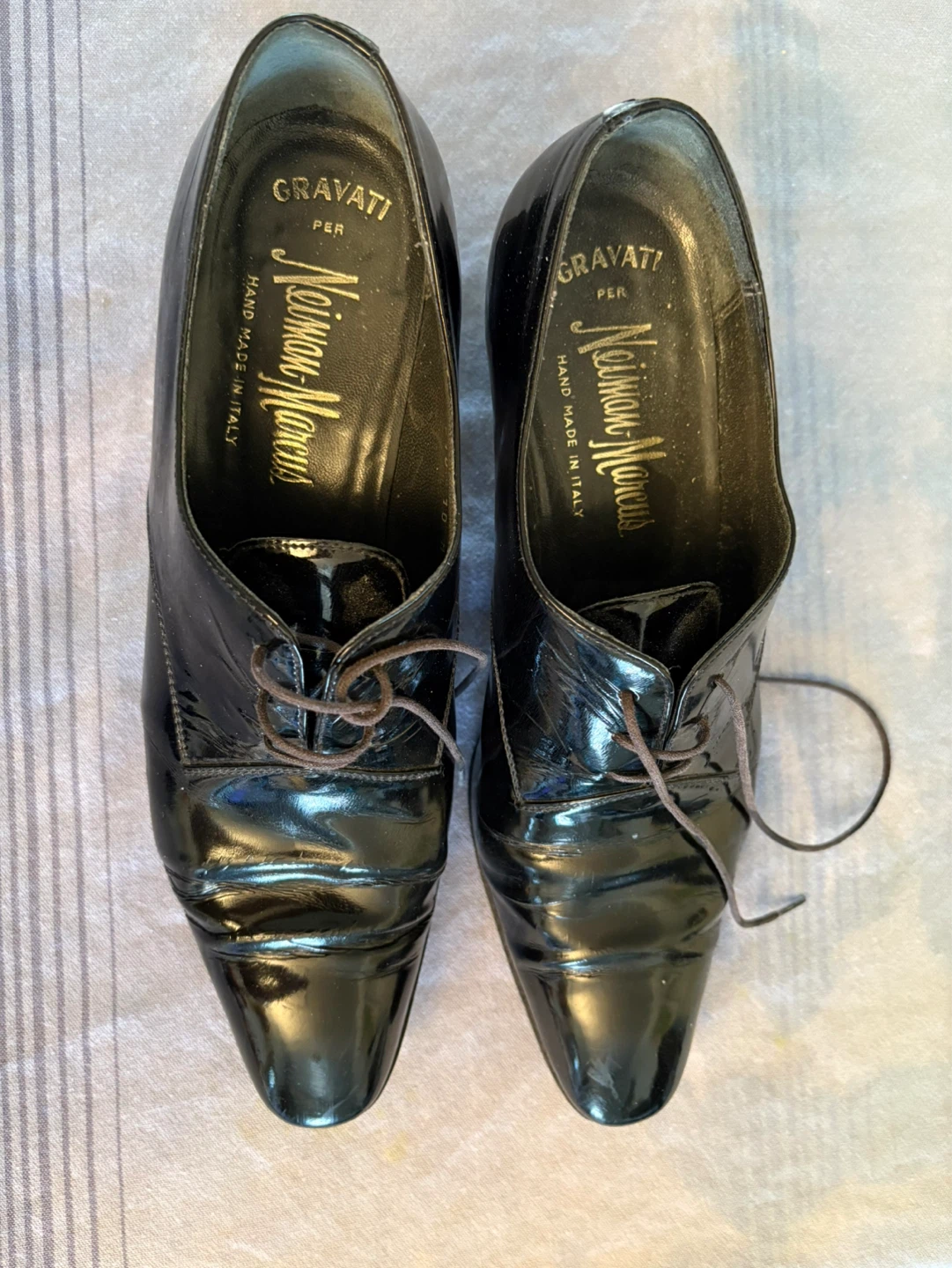Neiman Marcus Gravati Black Leather Heels - Size 10