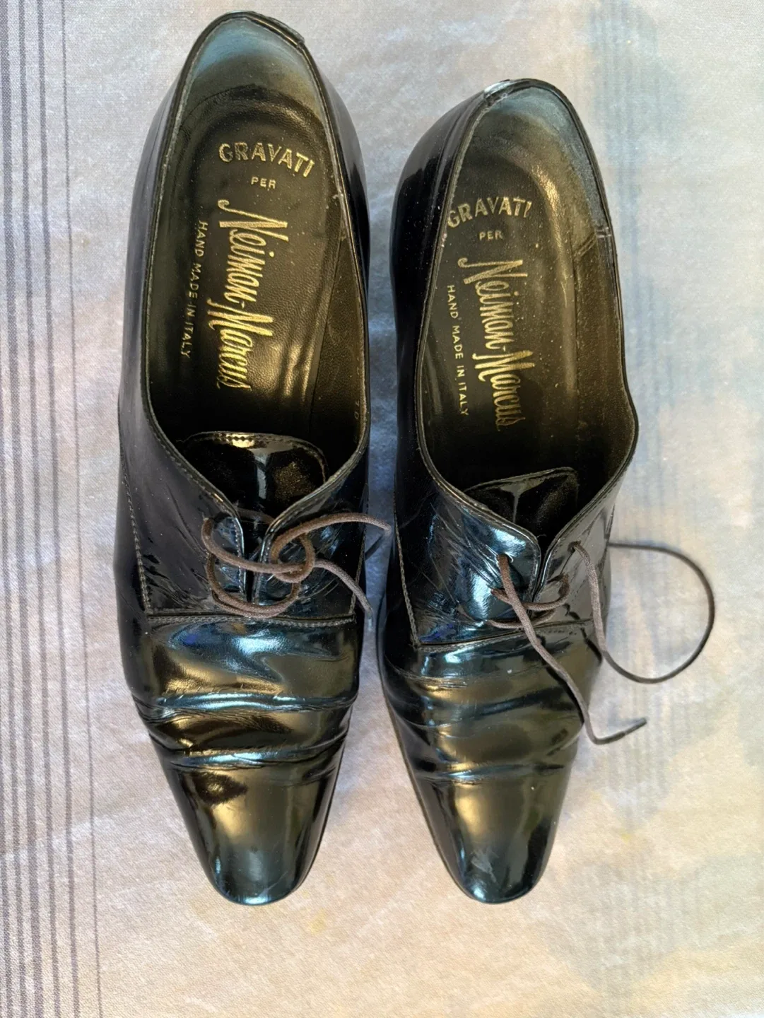 Neiman Marcus Gravati Black Leather Heels - Size 10 thumbnail