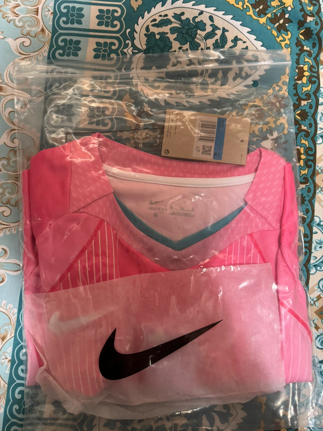 Pink Barcelona jersey 25/26 (M)