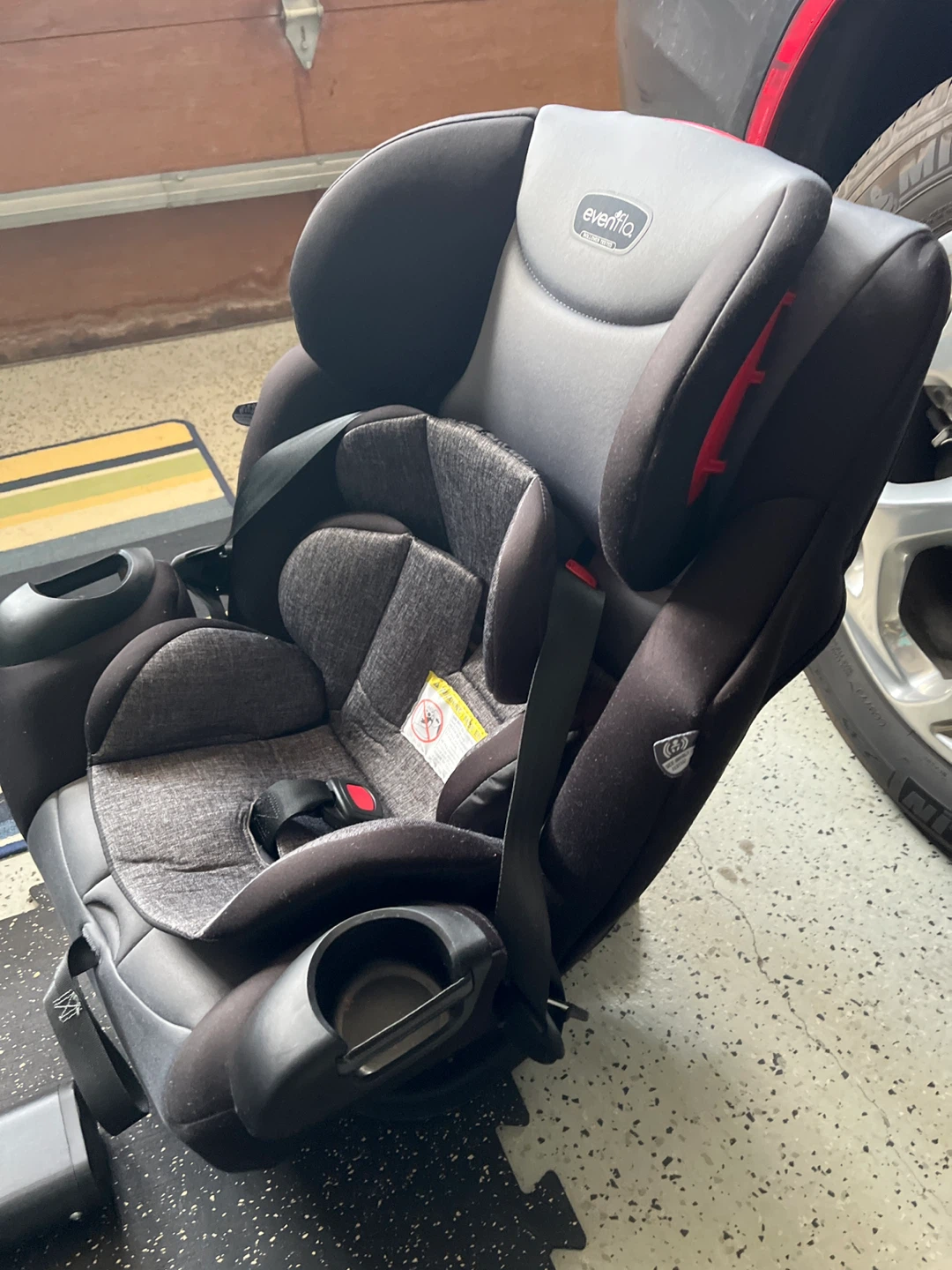 Evenflo Symphony All-in-One Car Seat - photo 2