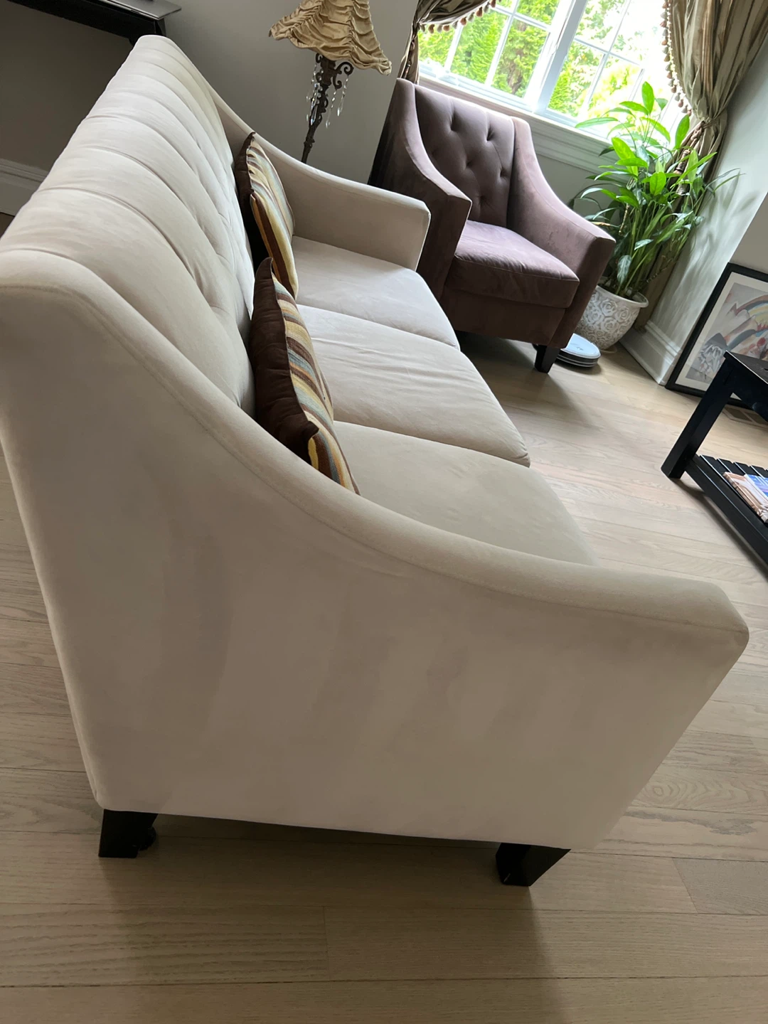 Beige Tufted Sofa - photo 5