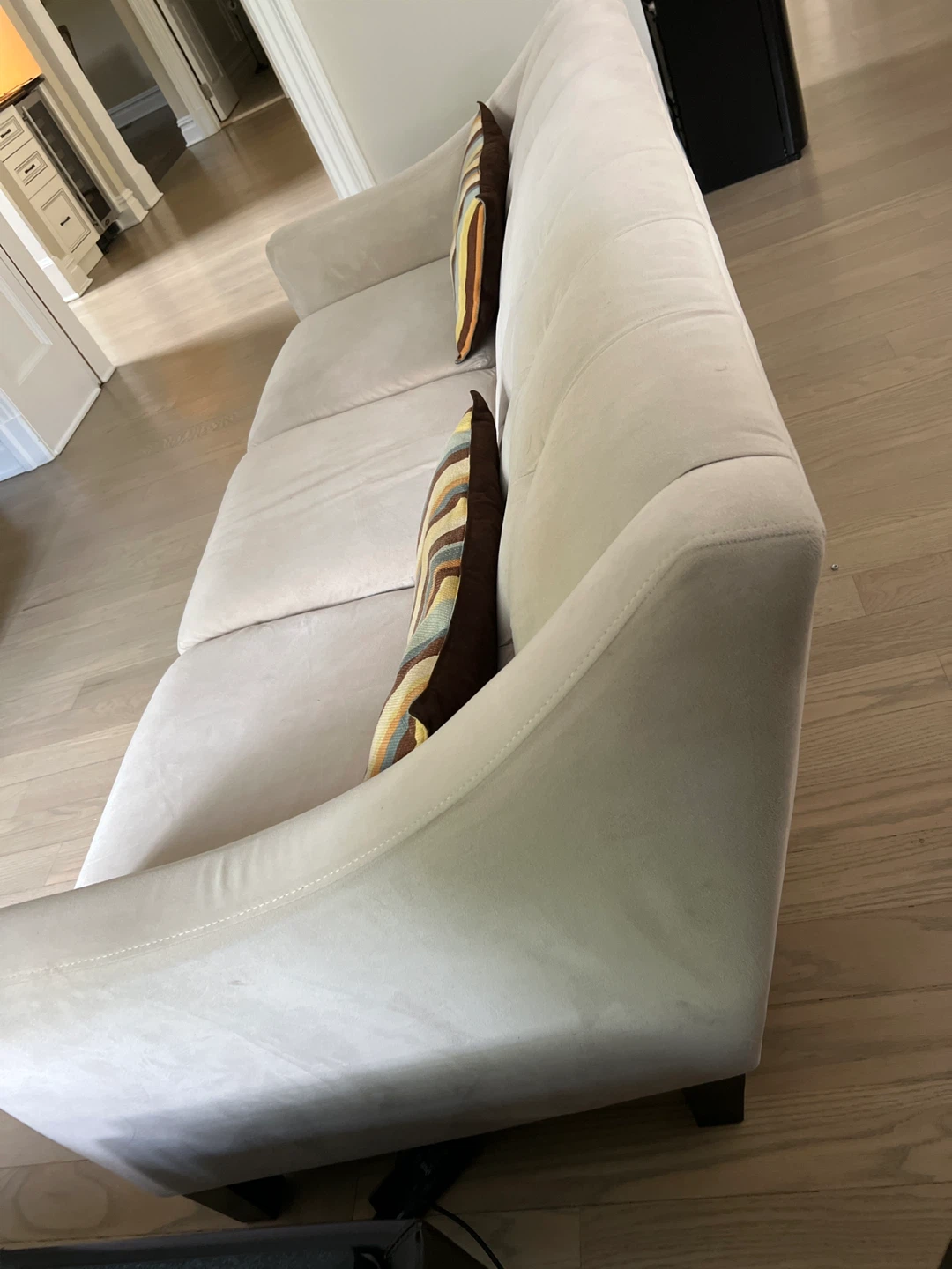 Beige Tufted Sofa - photo 3