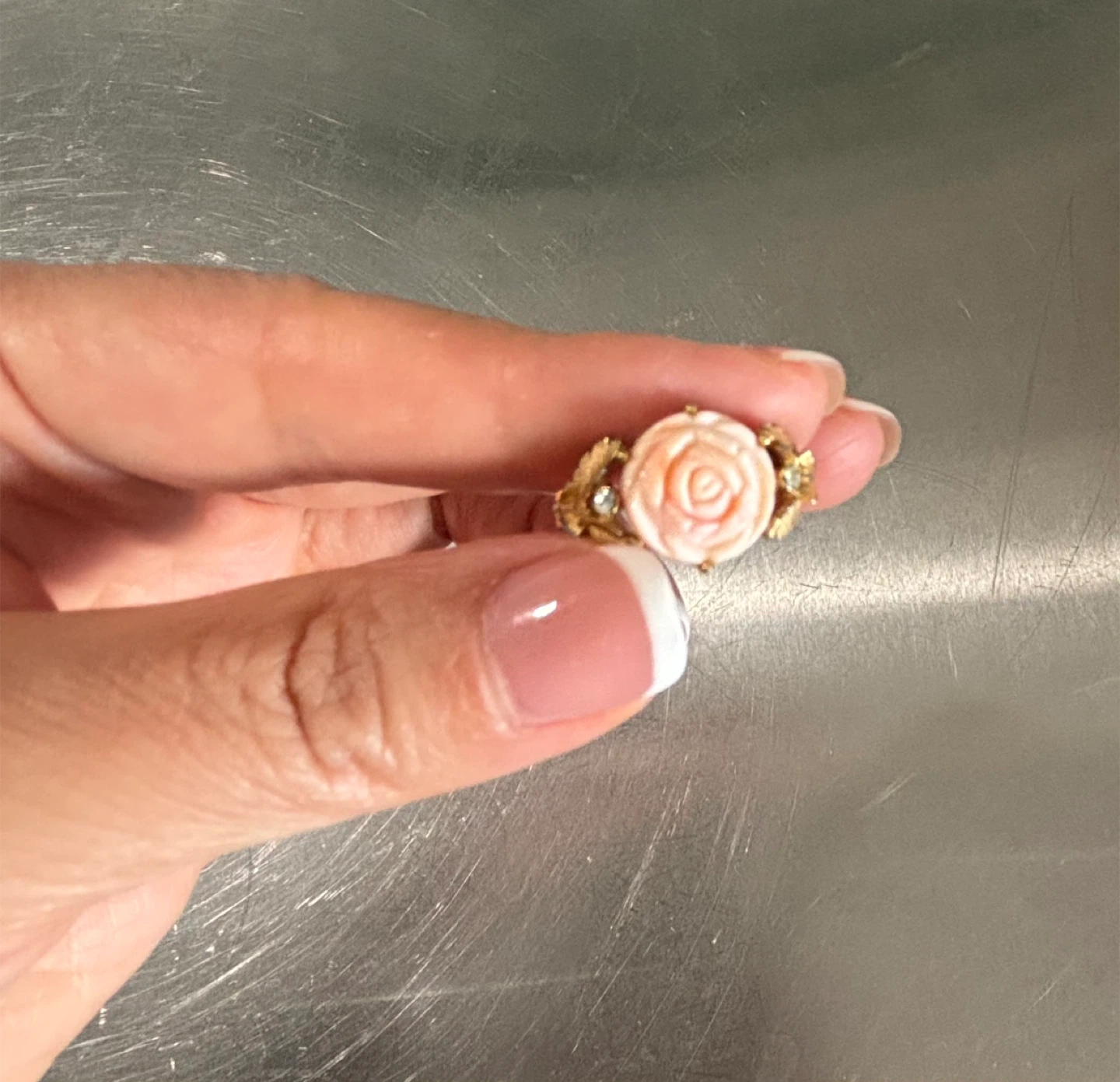 Avon vintage Serena Rose Ring, US size 6-7! 🥰