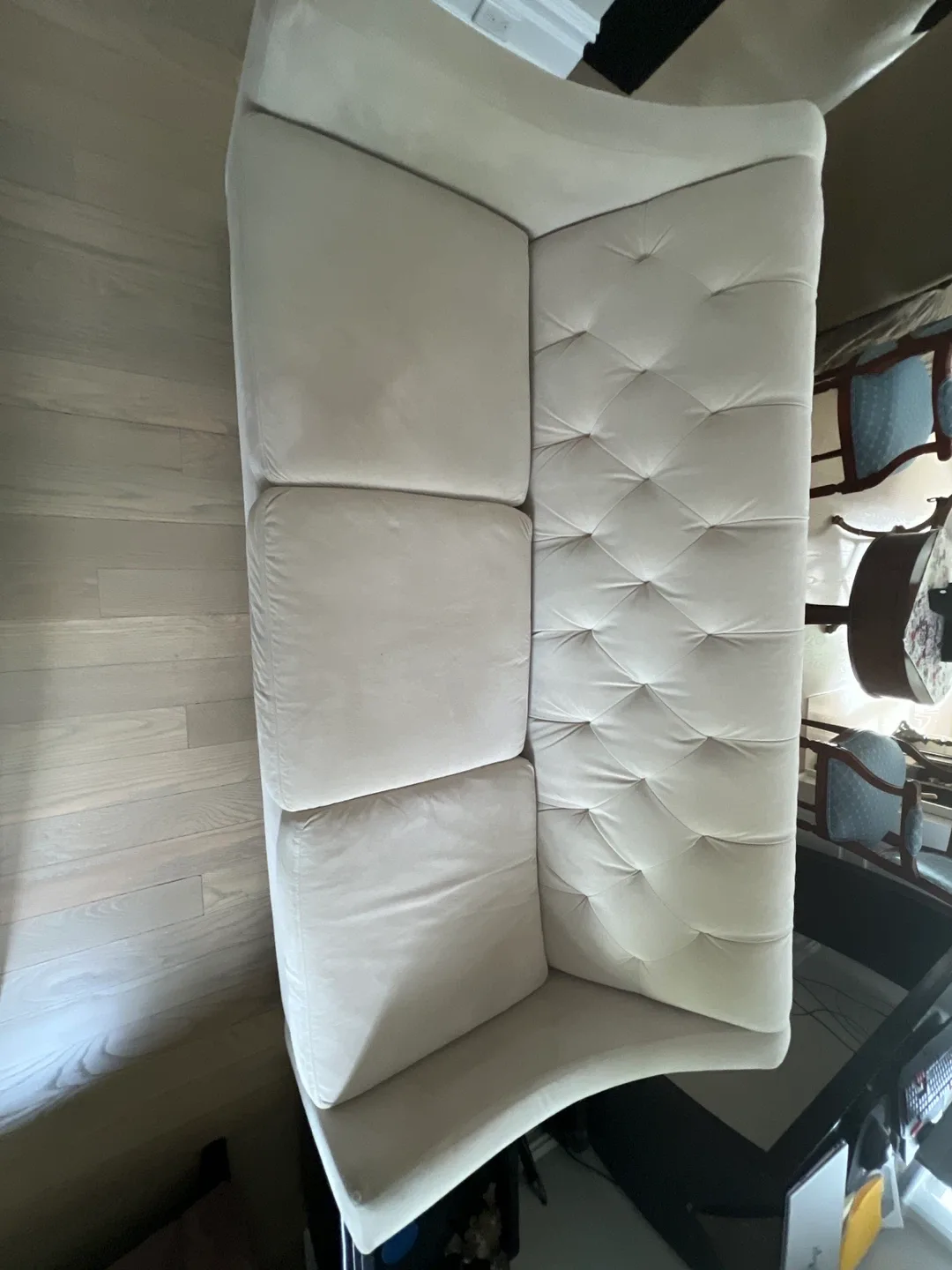 Beige Tufted Sofa image indicator(7)