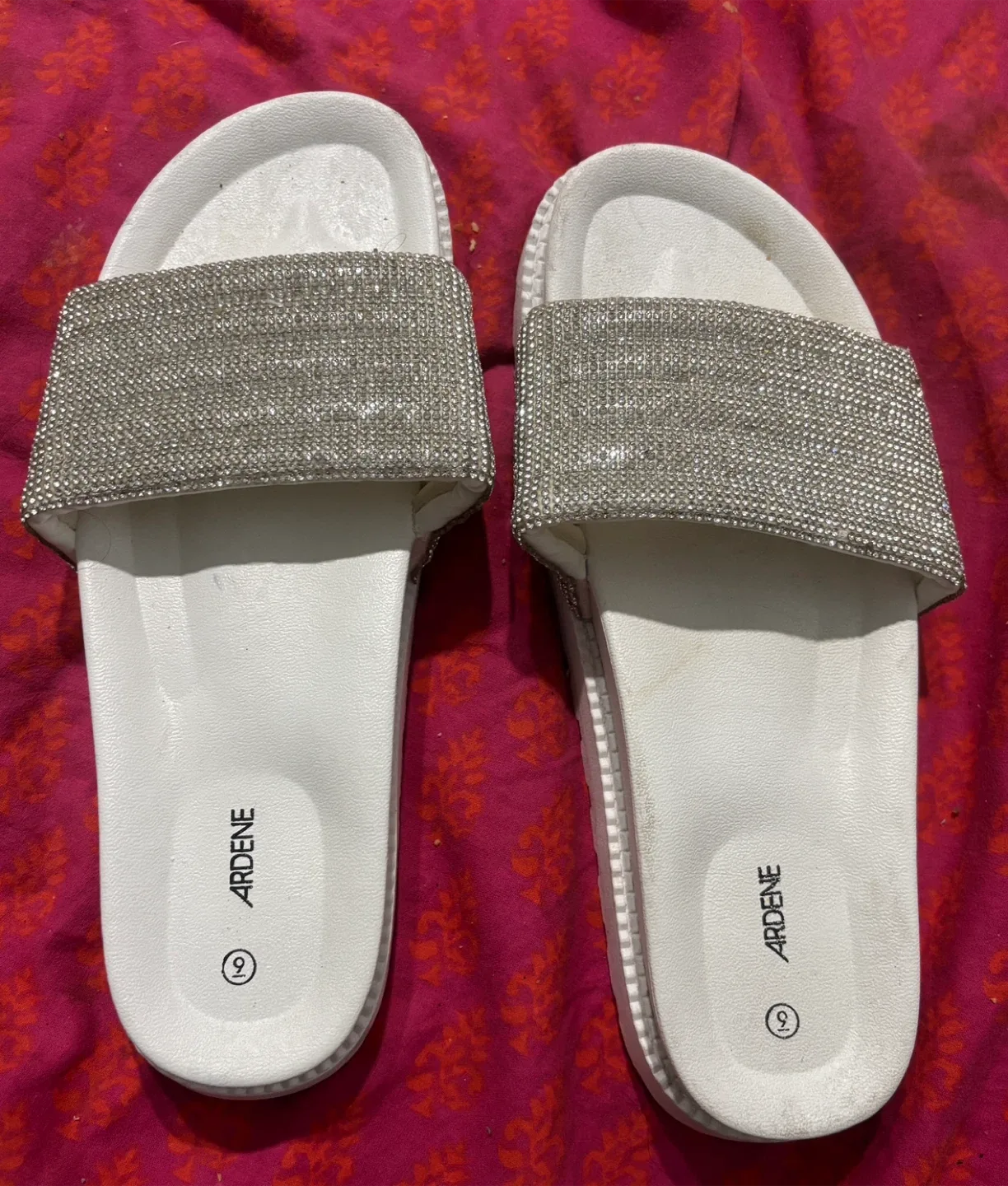 Ardene White Rhinestone Slides - Size 9 thumbnail