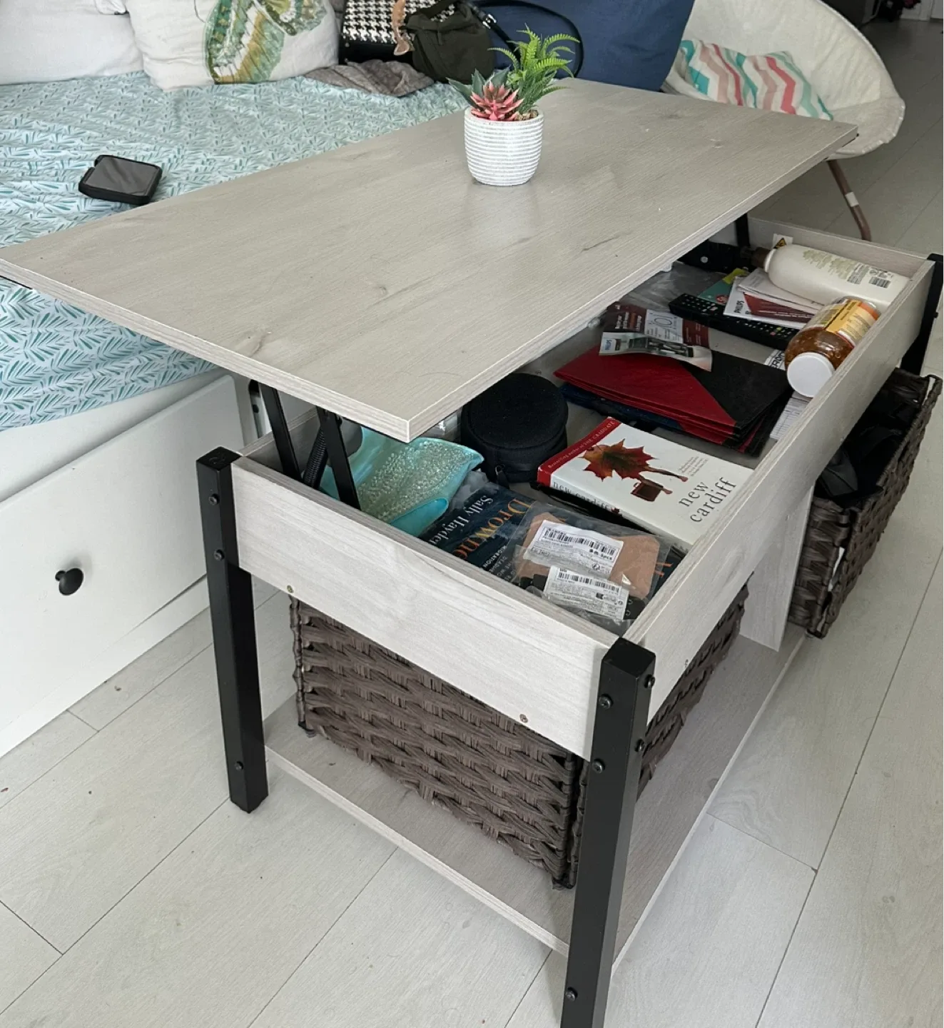 Natural Oak Lift Top Coffee Table (sale)only genuine buyers image indicator(2)