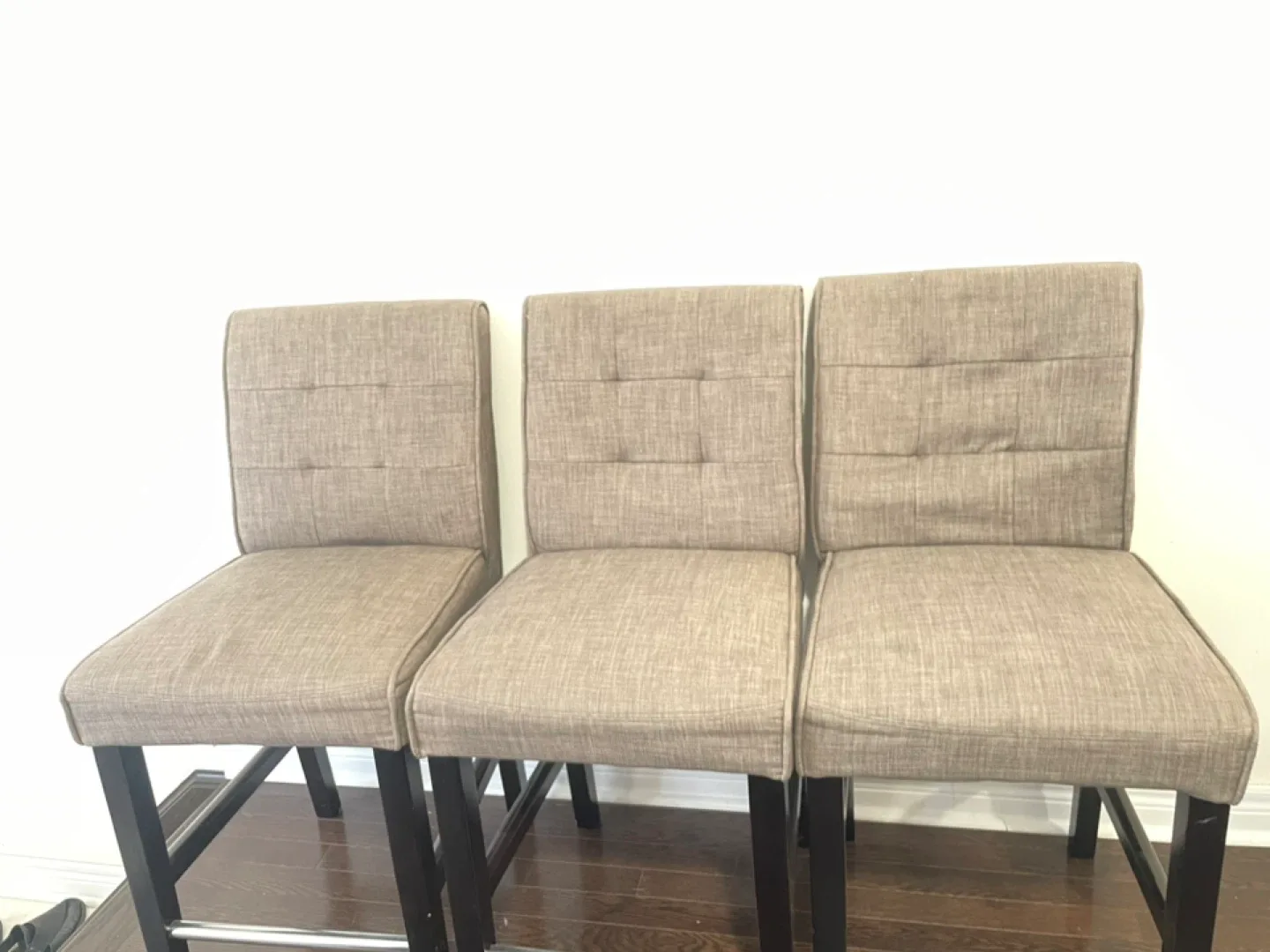 Set of 3 Bar Stools - Great Condition! image indicator(4)