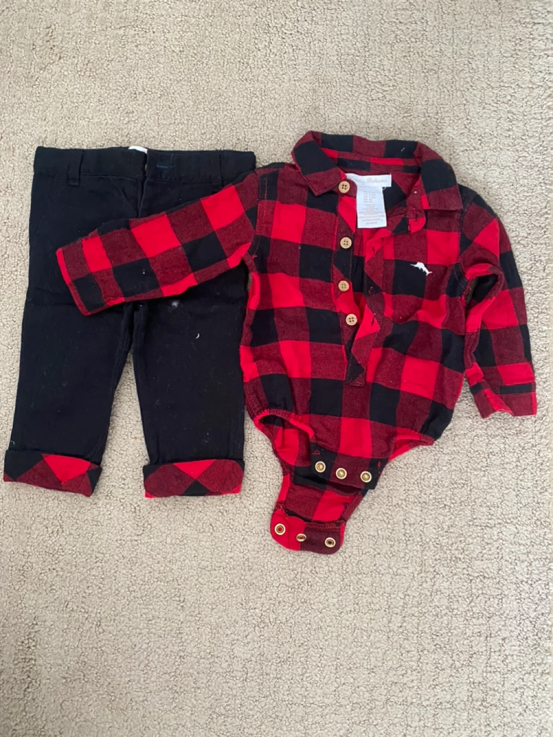 Tommy Bahama Baby Outfit (3-6M) - photo 2