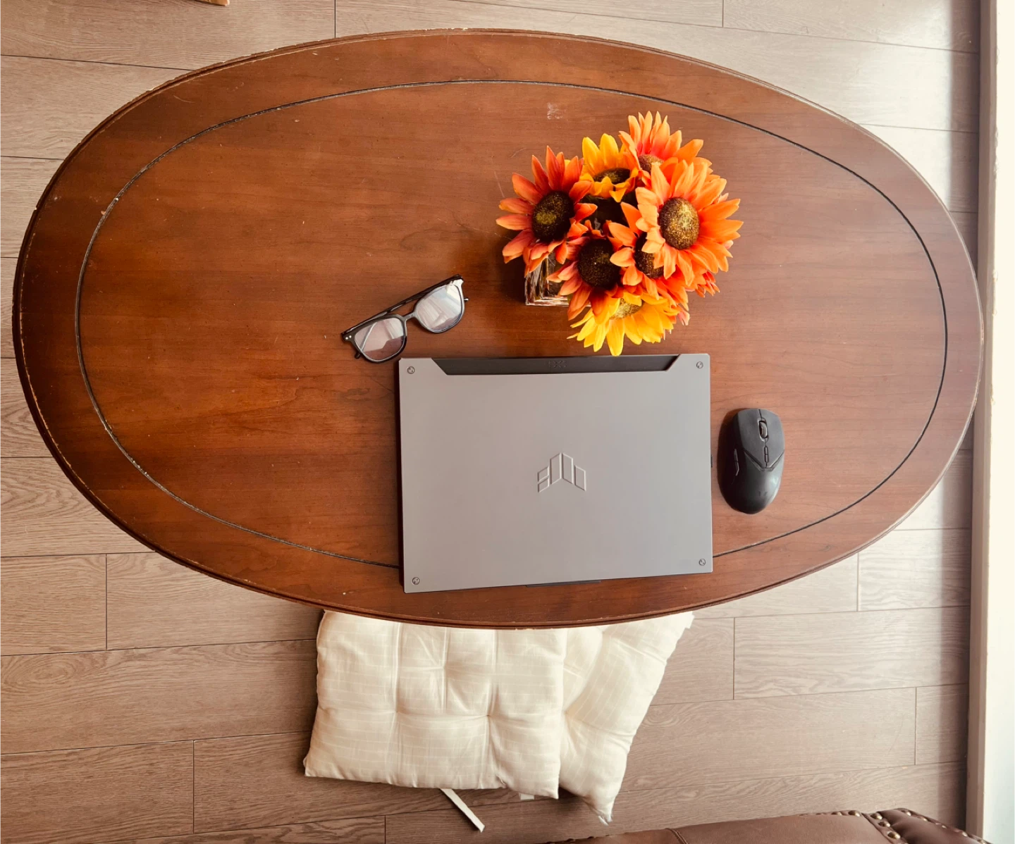 For PICKUP ONLY TIL SEP 11 afternoon. Oval Wooden Coffee Table