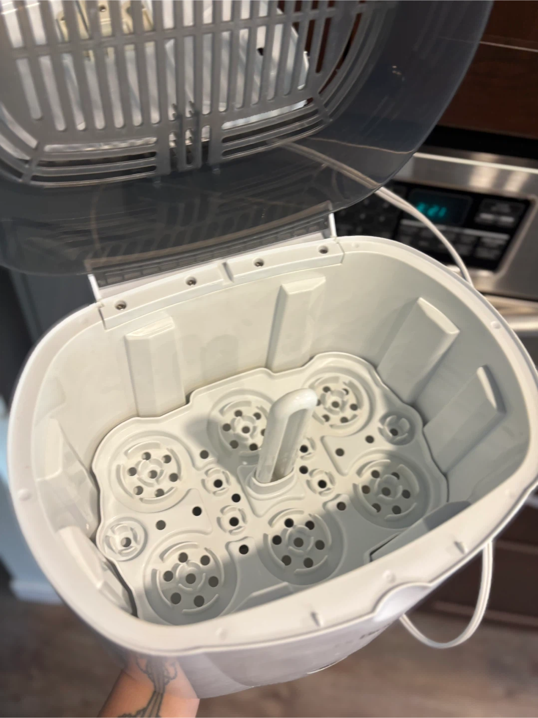 Dr. Brown's Bottle Sterilizer - photo 2