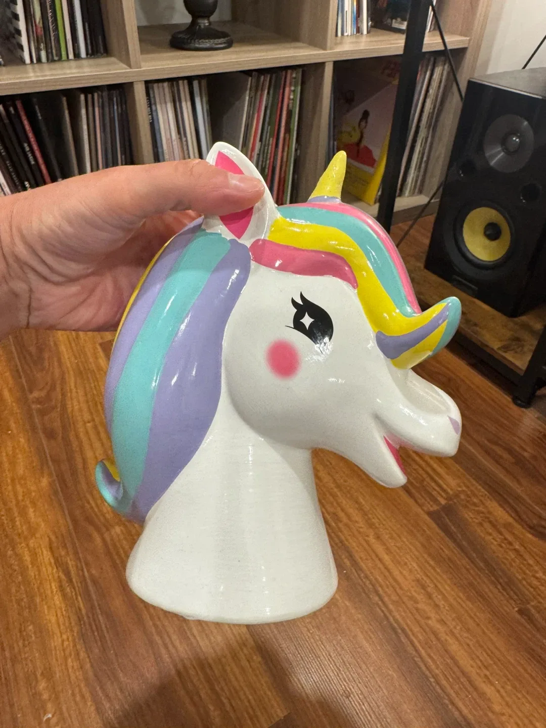 Unicorn Head Figurine thumbnail
