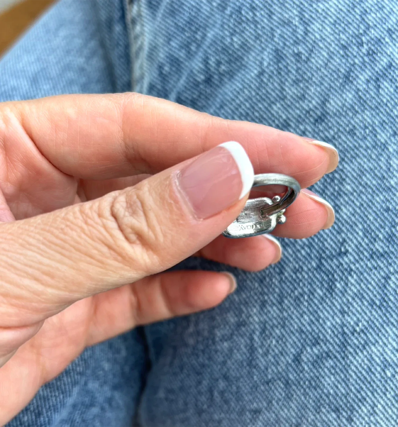 Avon vintage 3- faux Turquoise Ring, fits 6-7. 🥰🥰 image indicator(2)