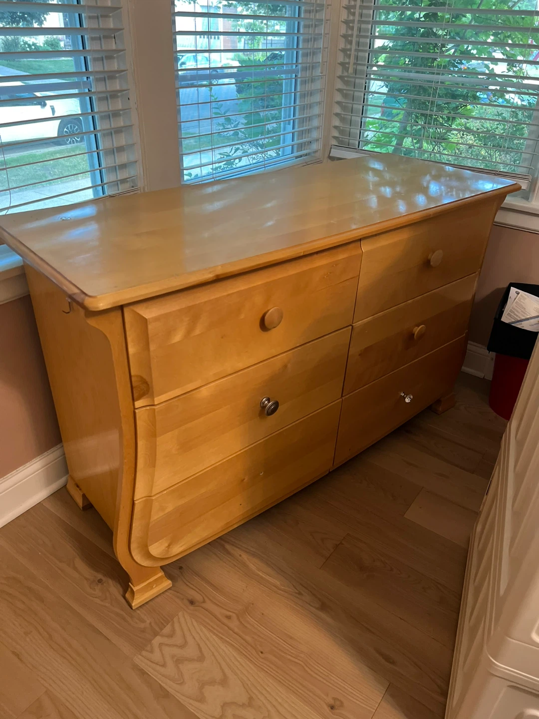 Pali  Dresser and bed set