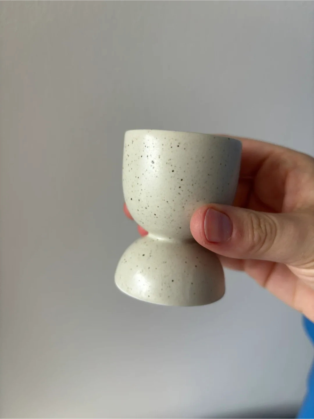 New Egg Holder Cup with speckled neutral patter, never used image indicator(3)