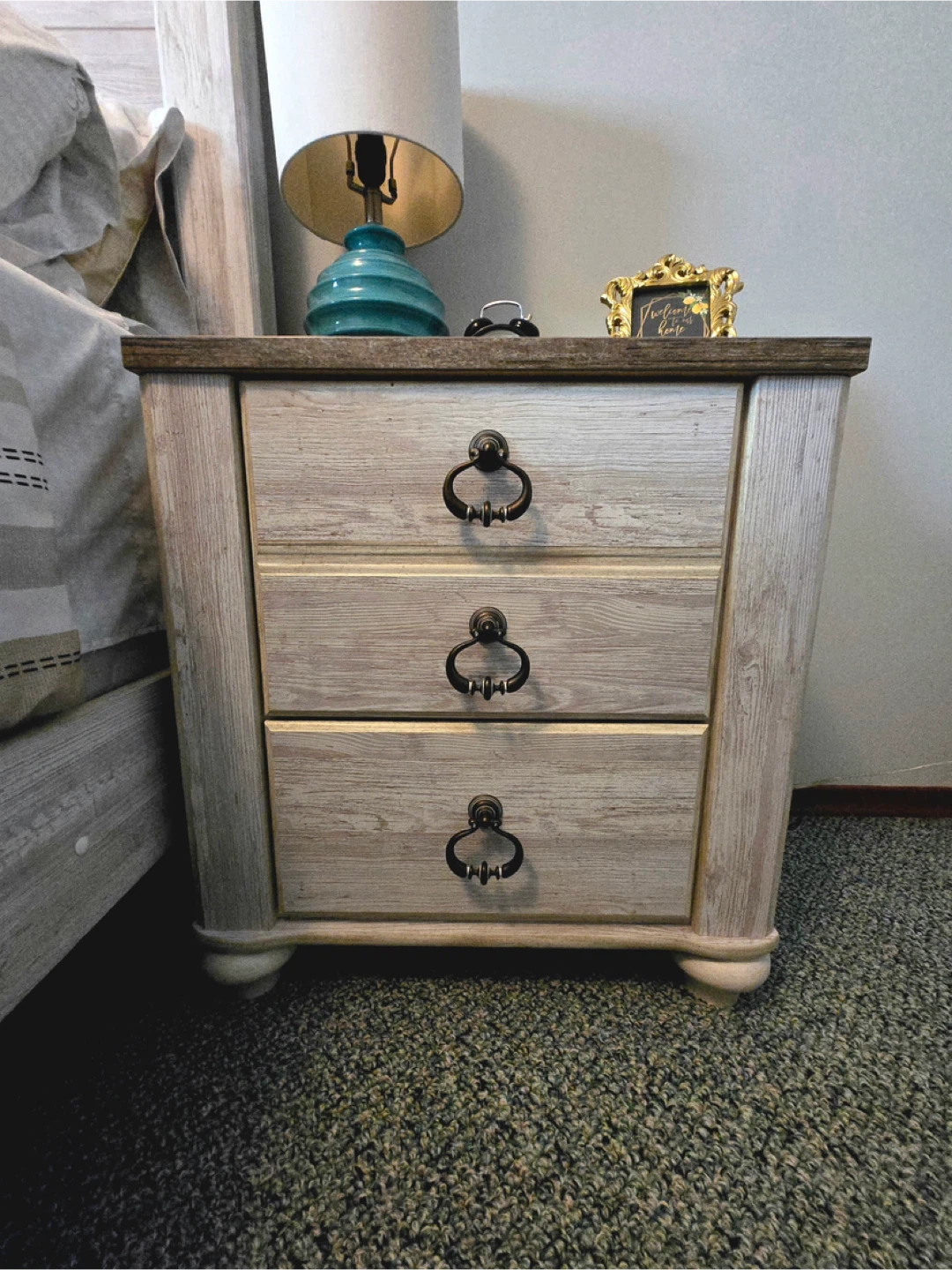 Queen sized bed frame with 2 end tables - photo 3