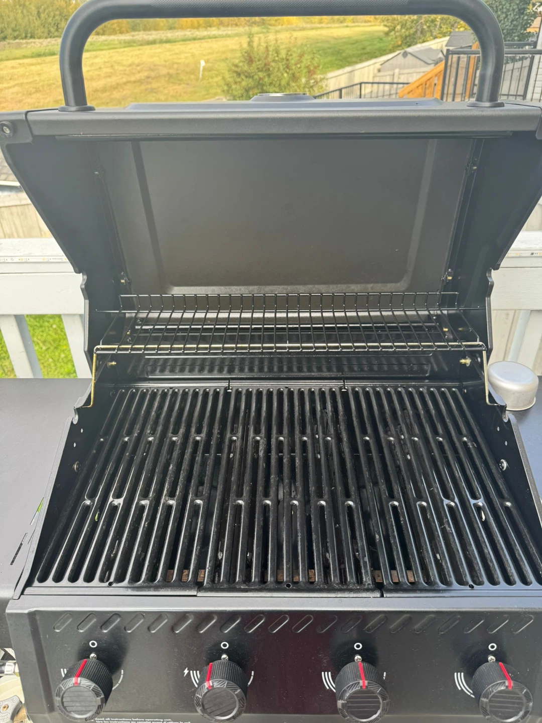 Black Propane BBQ Grill with propane cylinder - photo 3