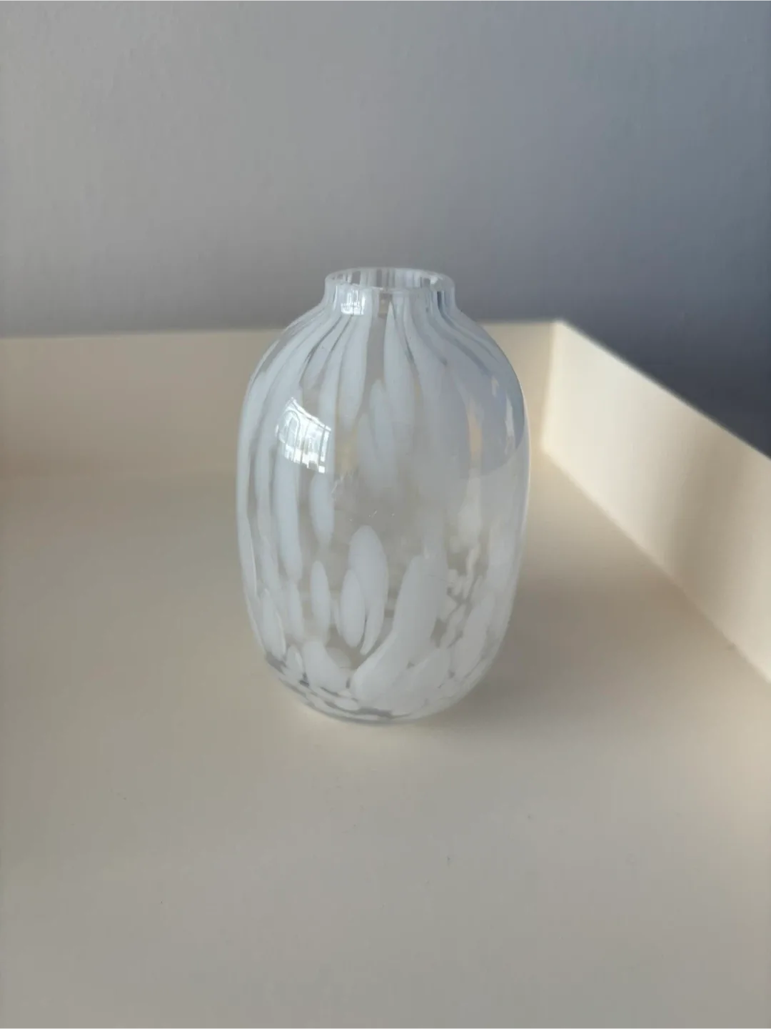 Small White speckled glass vase 4” decor thumbnail
