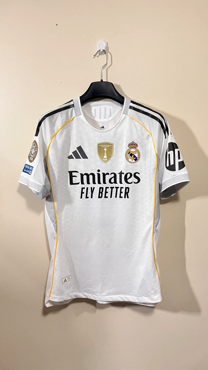 Adidas Real Madrid 2025 Player Version Jersey + Patch thumbnail