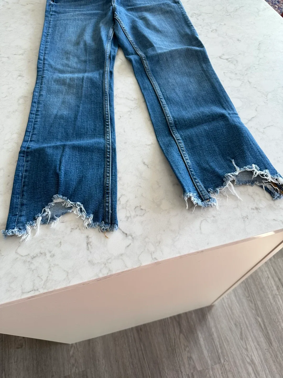 Zara Jeans - Size 38 (USA 6) image indicator(3)