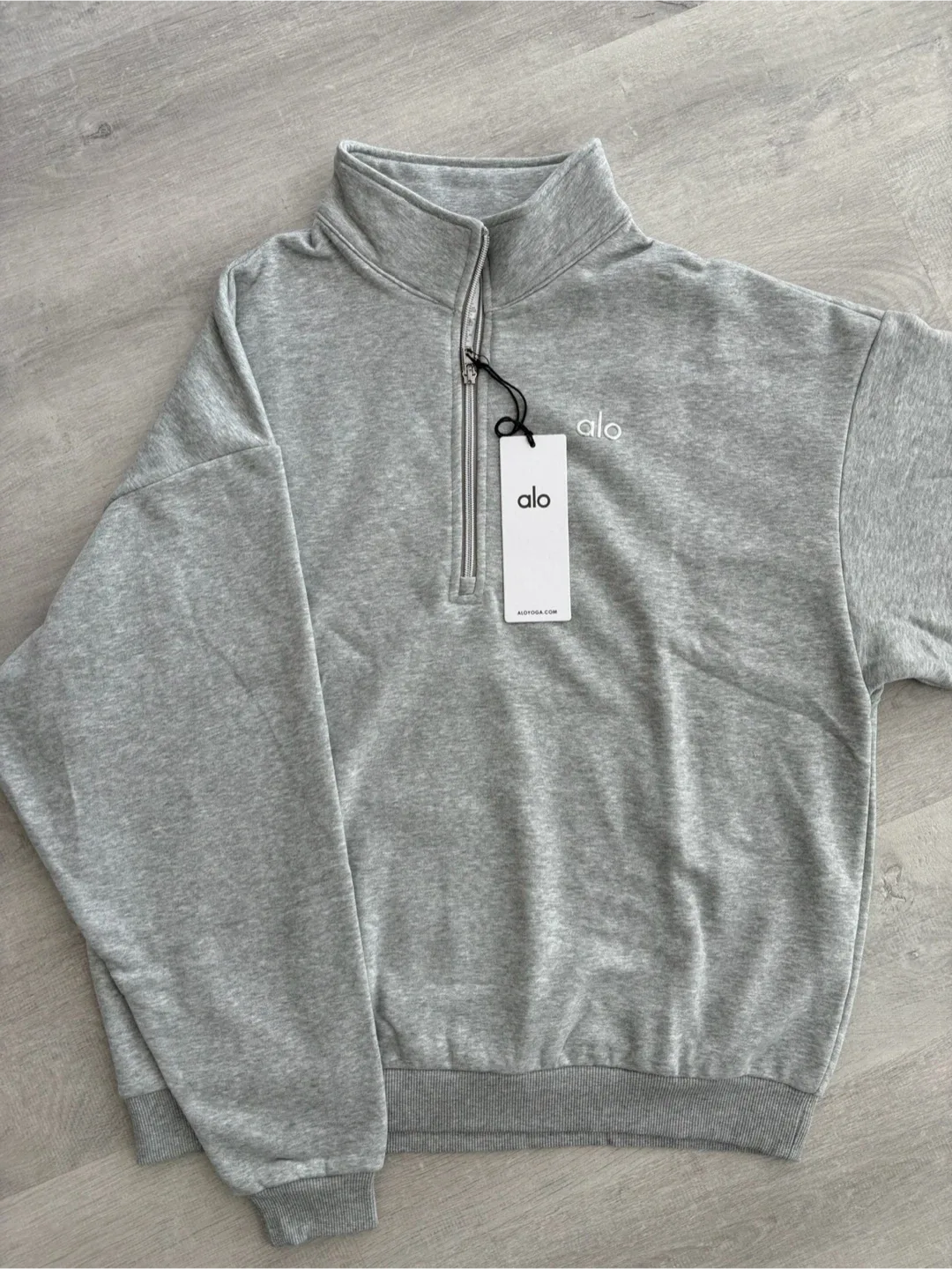 ALO Yoga Accolade 1/4 Zip Pullover - Grey thumbnail