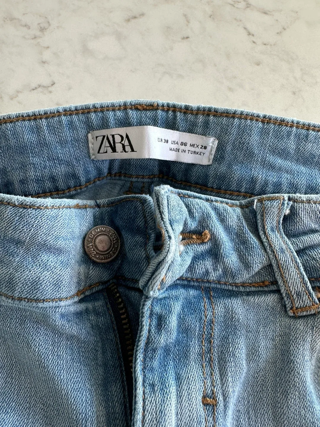 Zara Jeans - Size 6 image indicator(2)
