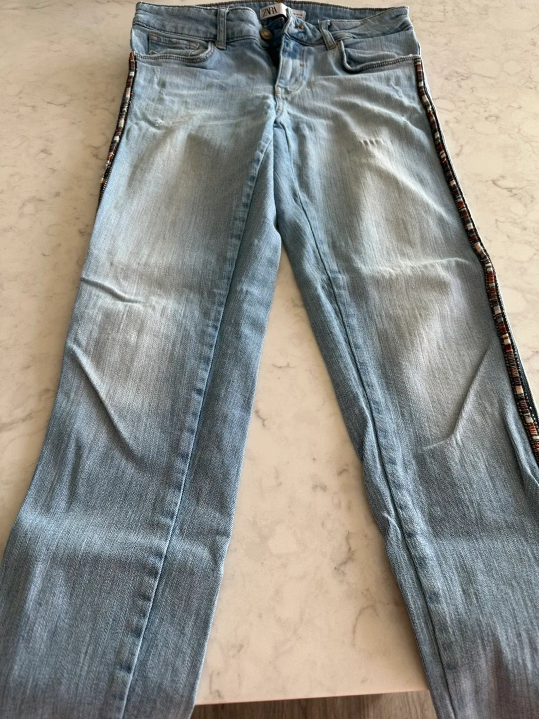 Zara Jeans - Size 6 thumbnail