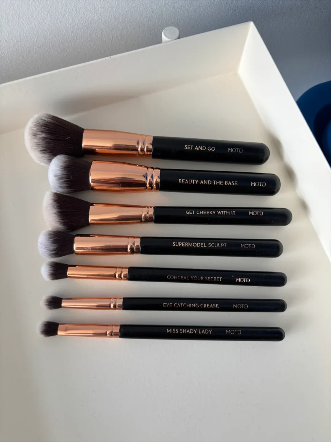 Makeup Brush Set by MOTD Cosmetics in great condition thumbnail