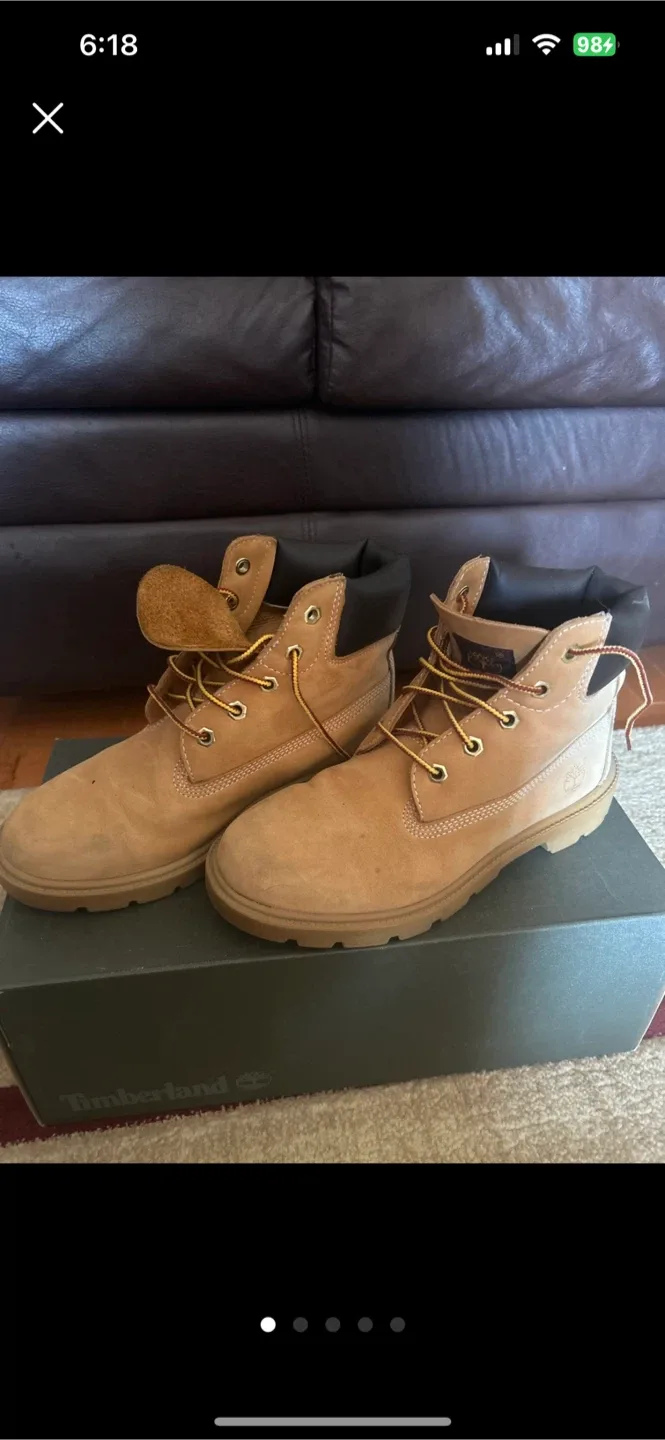 Timberland Junior's Waterproof Leather Boots Size 4 thumbnail