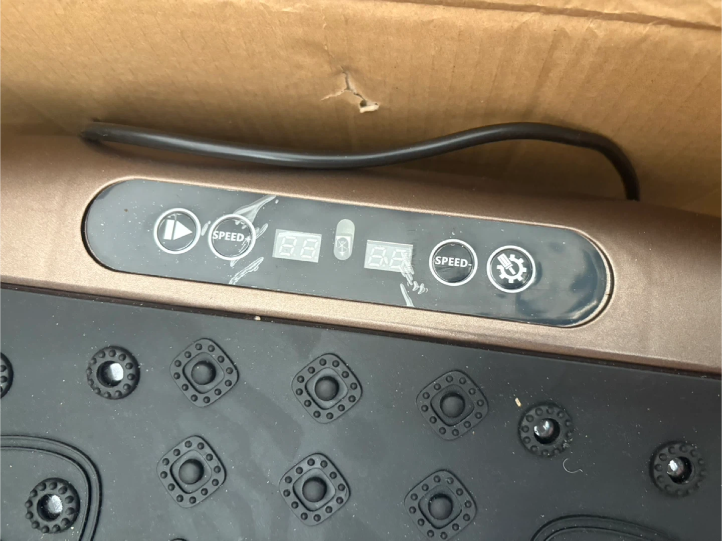 Vibration Exercise Machine w/ Remote - photo 2