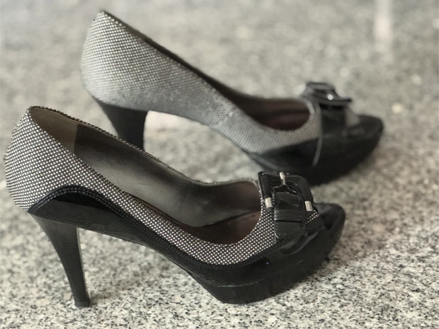 Marc Fisher Black & Gray Heels