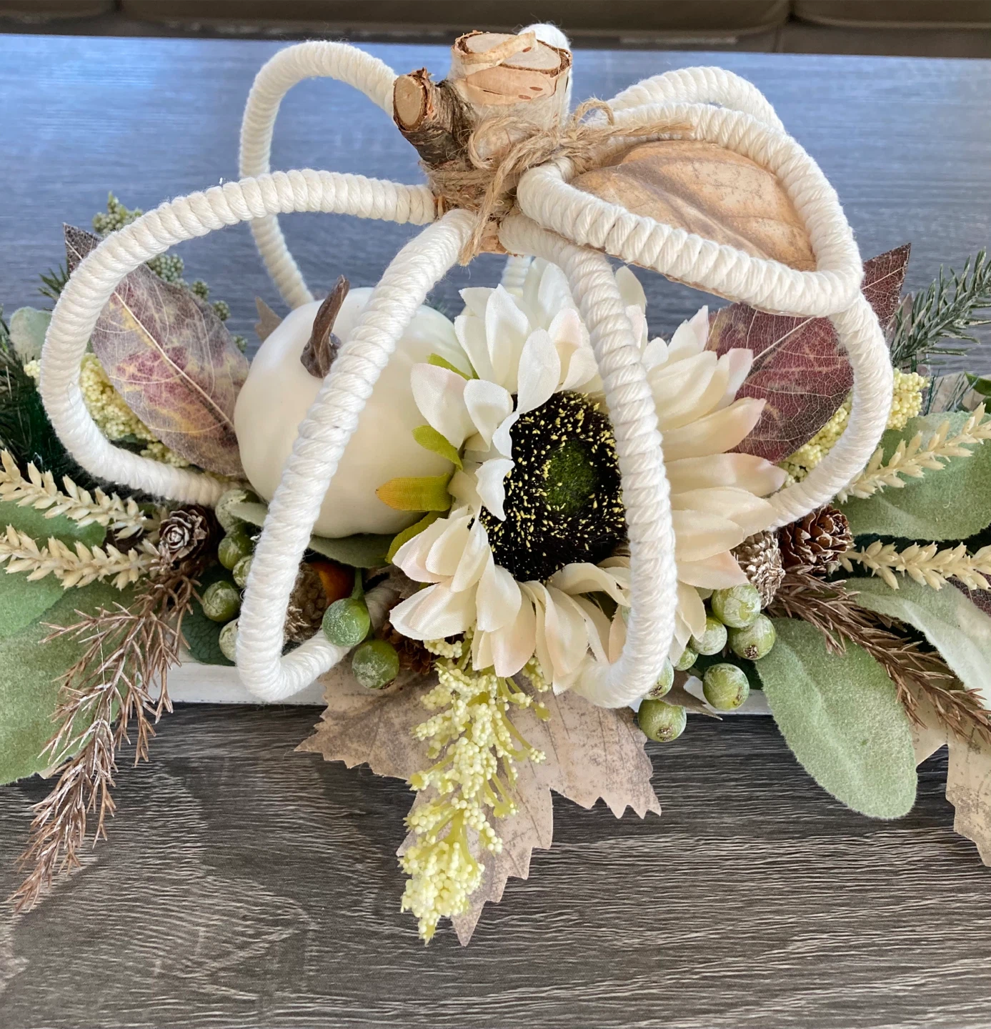 Fall table centrepiece. Stouffville pickup