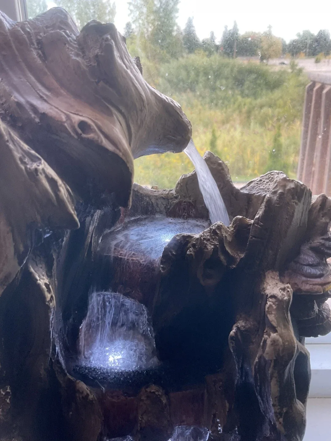 Indoor Water Fountain with Lights image indicator(2)