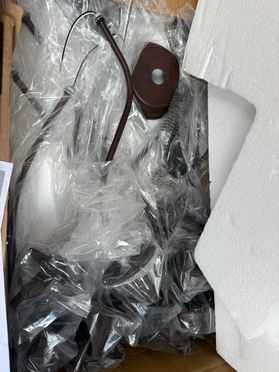 Classic Luxury – Maroneia 9-Light 31’’ Wide Chandelier image indicator(5)